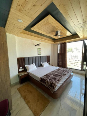 Anand residency